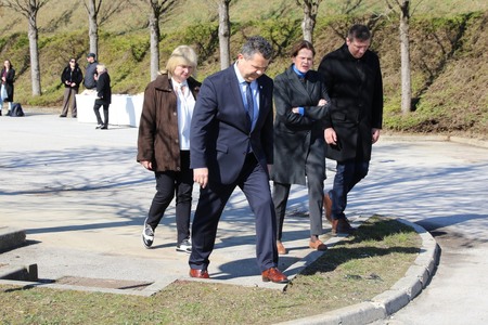 641262232_926346486568821_4169541493370396060_n